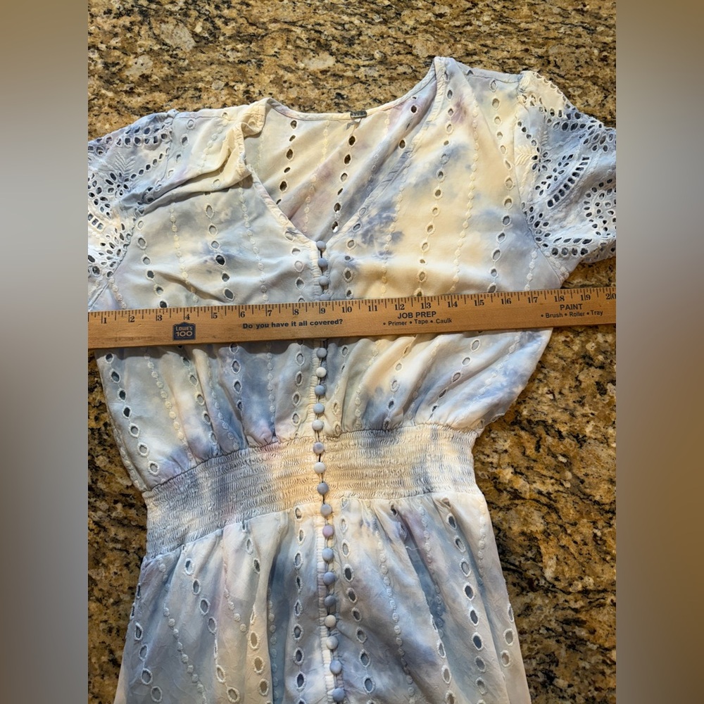 YFB Young Fabulous & Broke Costa Eyelet Tie-Dye blue Hi Low Maxi Dress large - Picture 3 of 8